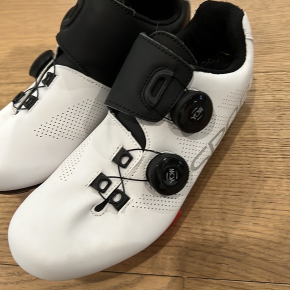 YOW Sport Indoor Cycling Shoes - Women’s Size US 6, European 37 - Picture 7 of 11